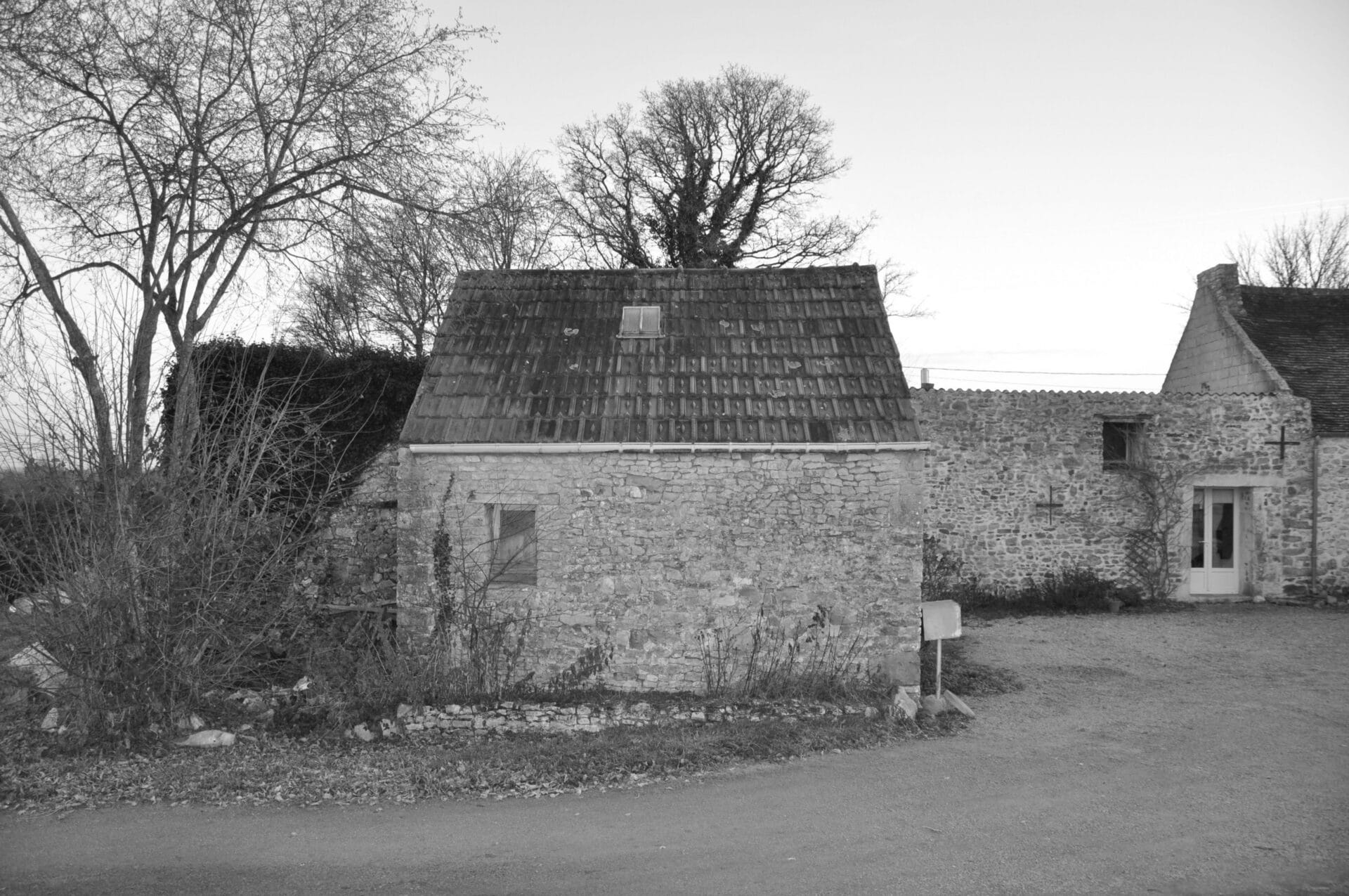 Surélévation dans le Bocage avant l'intervention